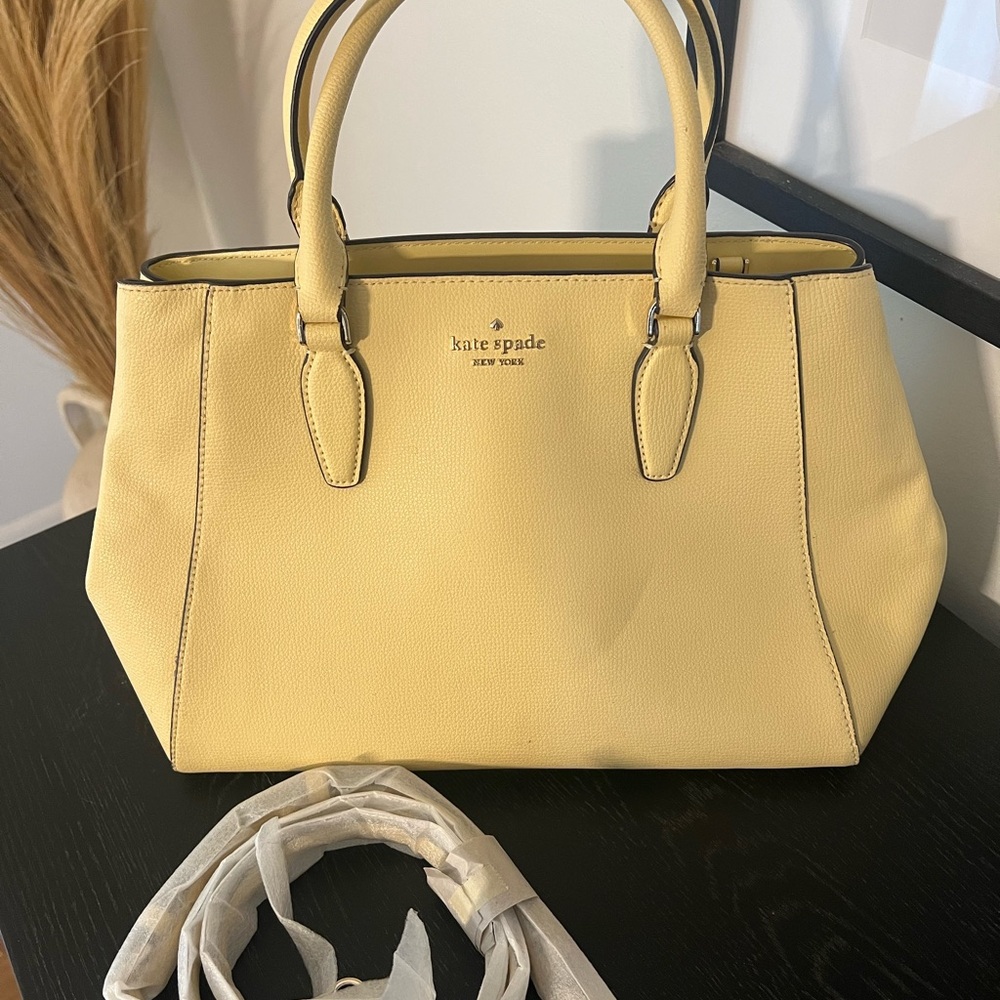Kate Spade purse - Picture 3 of 4